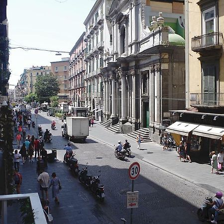 Via Toledo 51 Daire Napoli Dış mekan fotoğraf